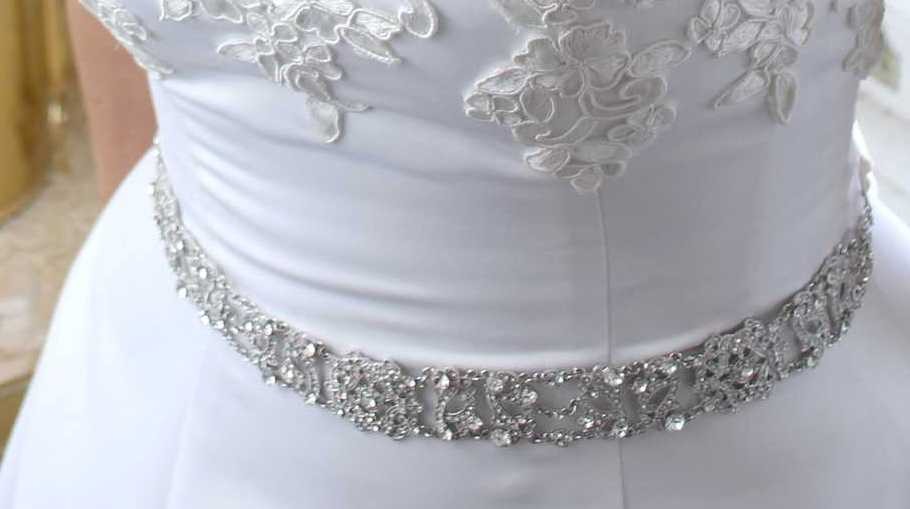 Antoinette - Silver Clear Crystals Rhinestones Bridal Belt With A Vintage Flair